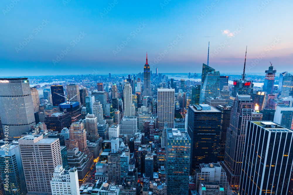 Fototapeta premium Manhattan - widok ze szczytu skały - Rockefeller Center - Nowy Jork