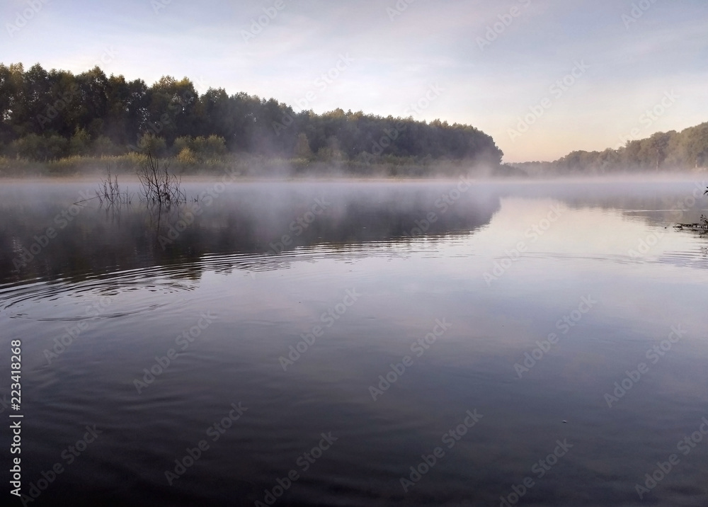Fototapeta premium Morning on river
