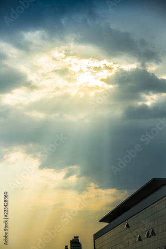 dramatic sky and clouds, céu dramático com núvens