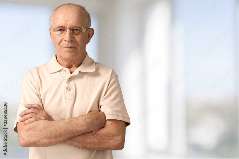 Naklejka premium Handsome senior man standing