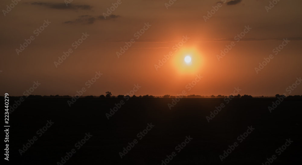 Sunset in the Ukrainian steppe (Ukraine, Rasseika)
