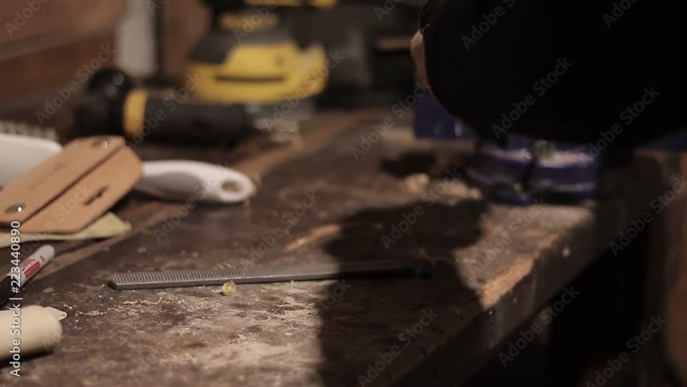 Refinishing a handle on an axe Refinishing a handle on an axe