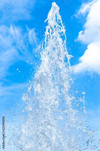 a stream of water from a fountain