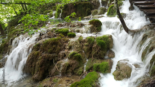 Amazing Waterfall © Andrzej