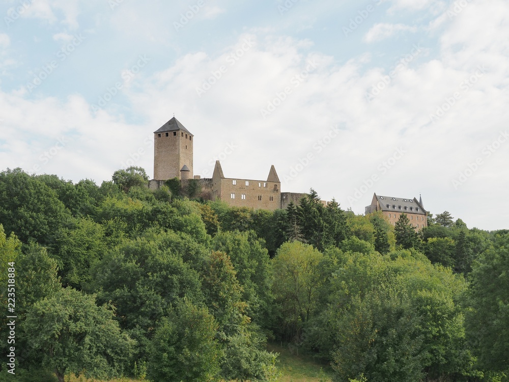 Burg Lichtenberg bei Kusel in Rheinland-Pfalz 
