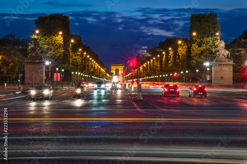 Traffic in the city at night, Paris