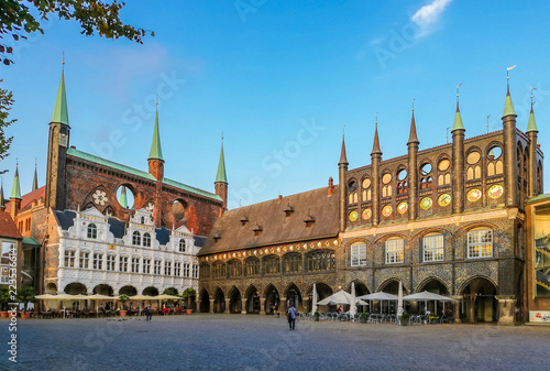 Marktplatz in Lübeck in der Abenddämmerung photo