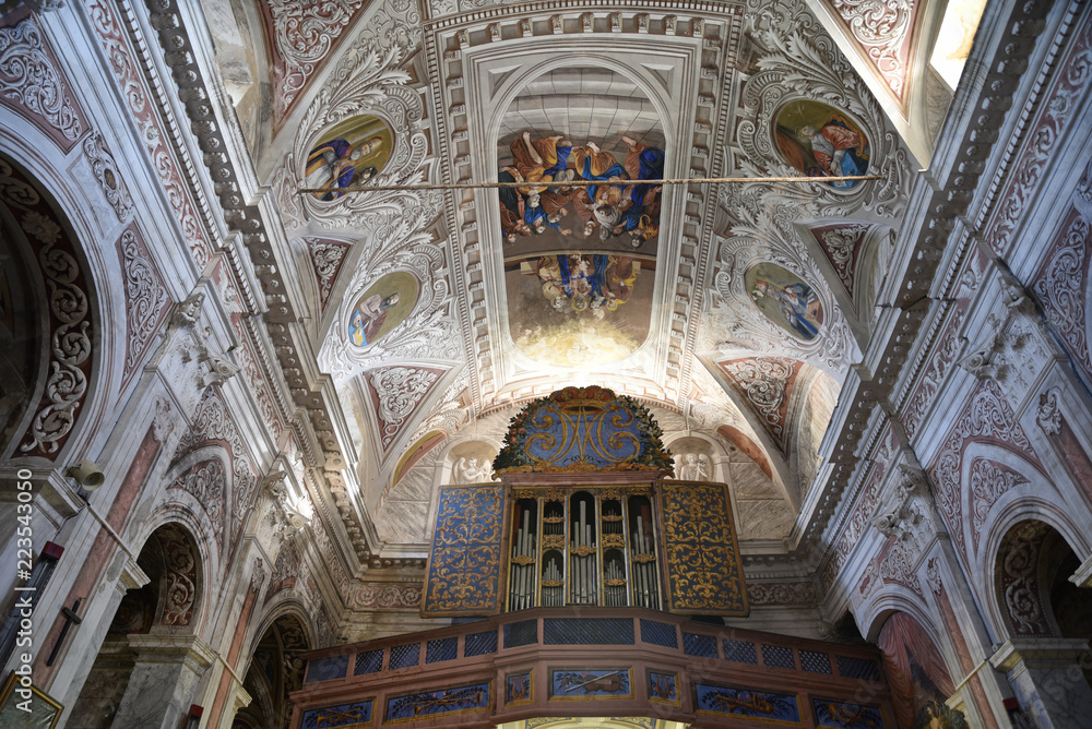 Orgue baroque de l'église Saint-Pierre et Paul de Piedicroce en Corse