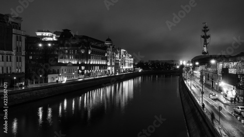 Yakimanskaya and Bolotnaya embankments, Moscow photo