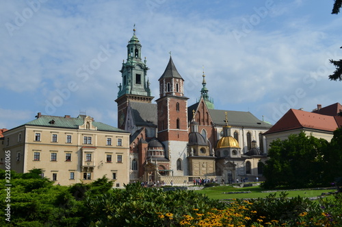 Wawel  widok na dziedziniec i zesp  l katedralny  Krak  w  Polska