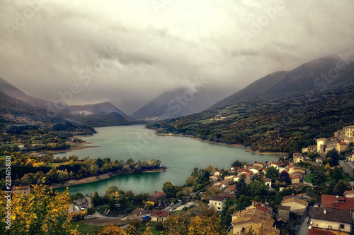 barrea, piccolo lago nel parco nazionale d'abruzzo, lazio, e  molise photo