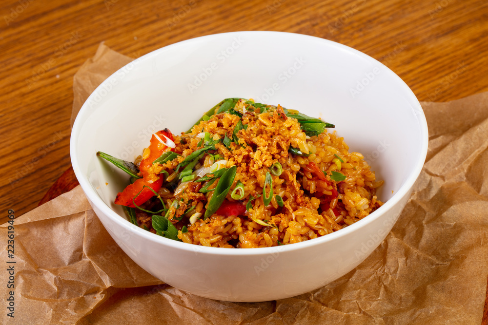 Fried rice with vegetables