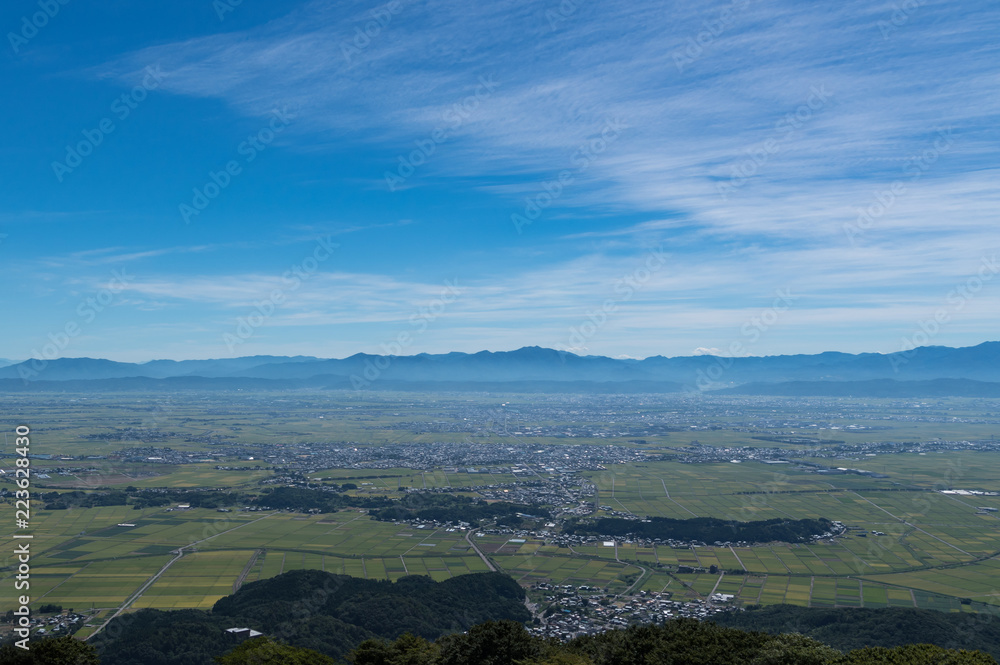 弥彦山パノラマタワーから観る景色 燕市方面 弥彦山パノラマタワーから観る景色 燕市方面