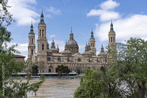  BASILICA DEL PILAR EN ZARAGOZA
