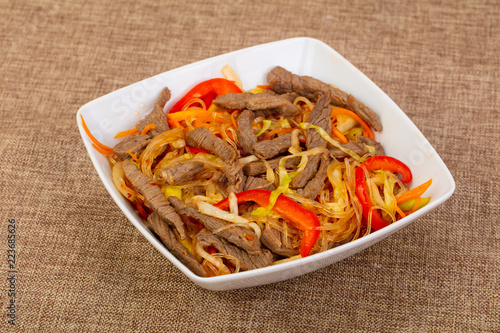 Glass noodle with beef and vegetables