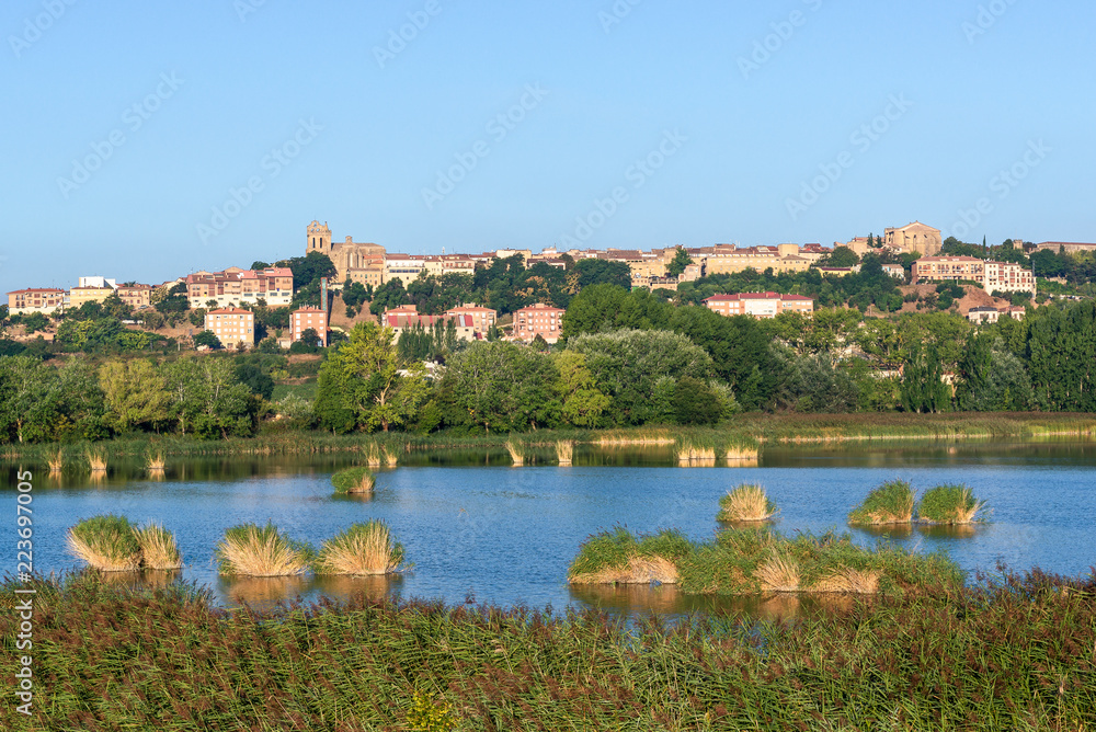 Prao de la Paul lake with Laguardia town as background, Rioja Alavesa, Spain Prao de la Paul lake with Laguardia town as background, Rioja Alavesa, Spain