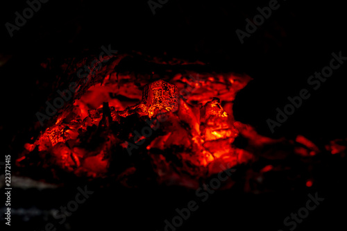Obraz na płótnie Burning Embers in a Country Wood Stove w salonie