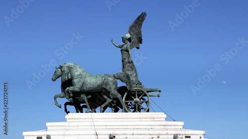 Il Vittoriano, quadriga, rome, italy, sculpture, monument, art,