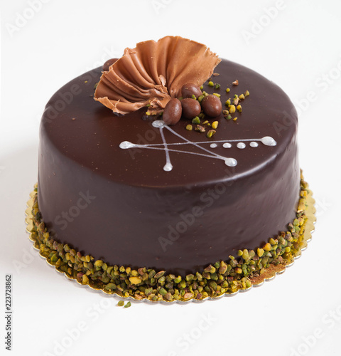 pistachio chocolate cake