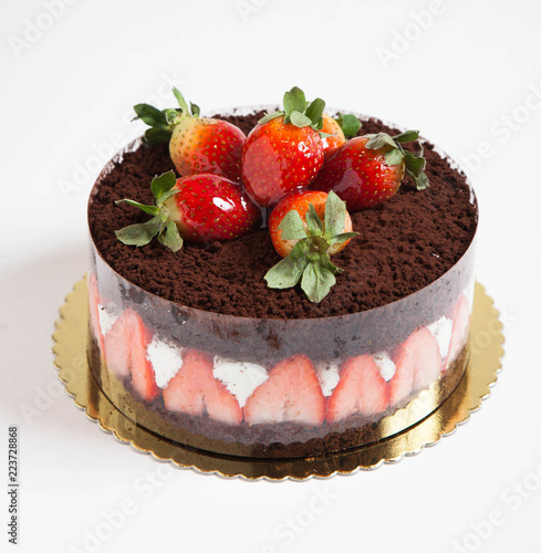 raspberry decoration cake