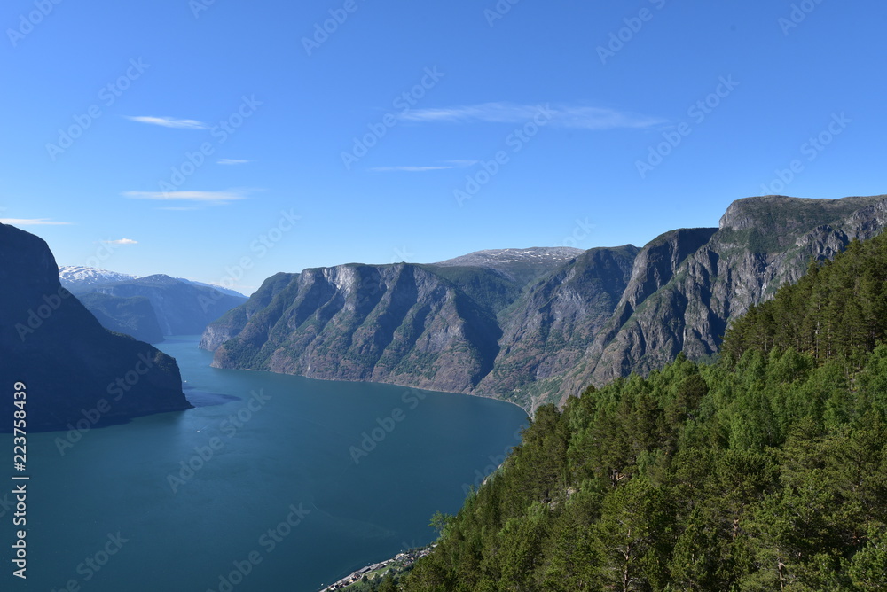 Der Aurlandsfjord ist einer der schönsten Seitenarme des Sognefjords.