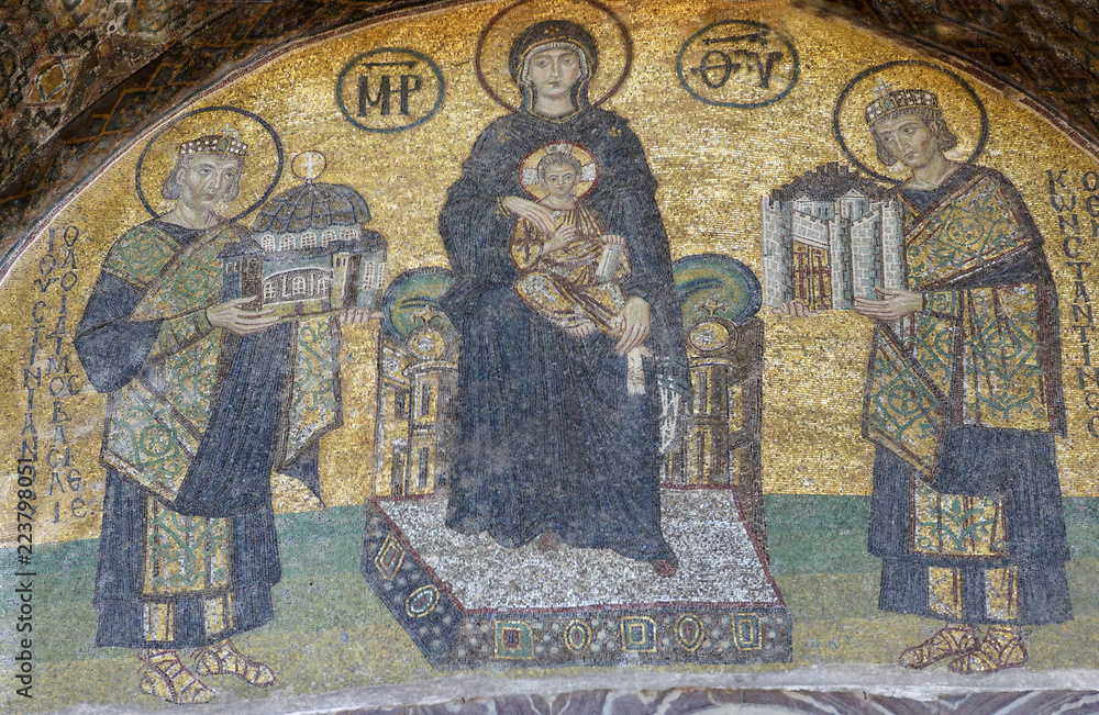 Constantine and Justinian make offerings to the Blessed Virgin Mary