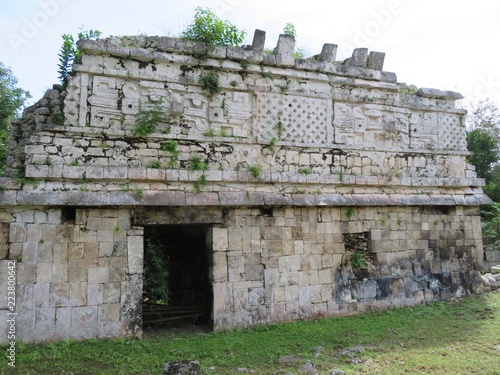 hervorragend erhaltender Maya Tempel in Mexiko