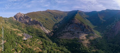 Peñalba de Santiago y Valle del Silencio
