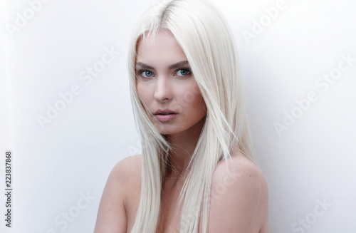 Vászonkép Close-up of a sad beautiful blonde woman