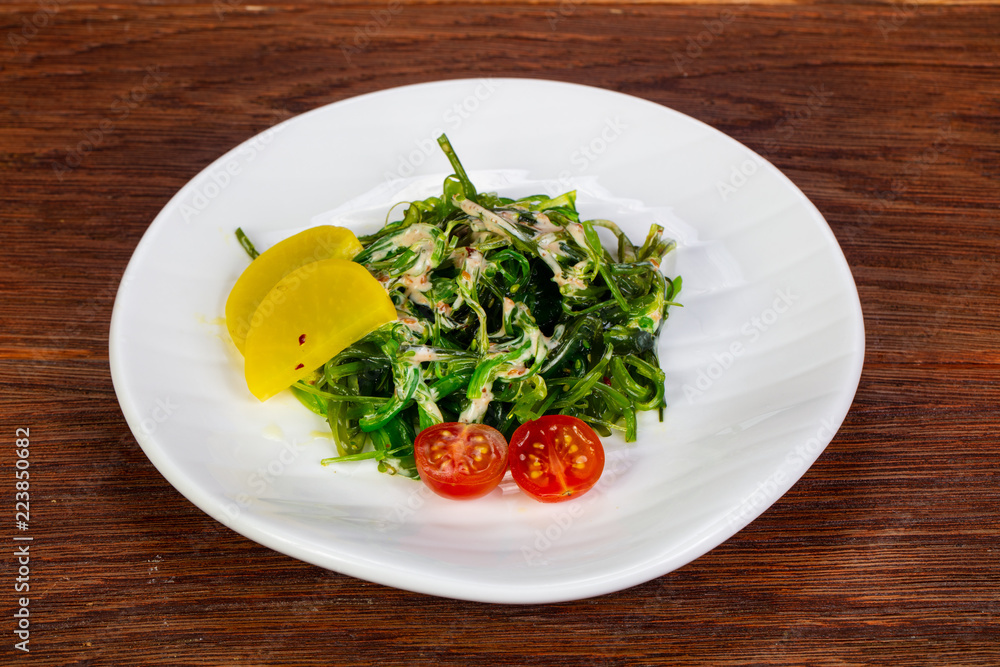 Chukka salad with sesame