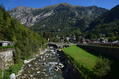Valle d'Aosta - Torrente Lys nella valle di Gressoney photo