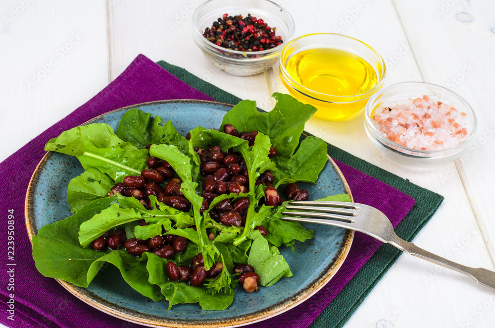 Vegetarian salad of red beans and arugula Vegetarian salad of red beans and arugula