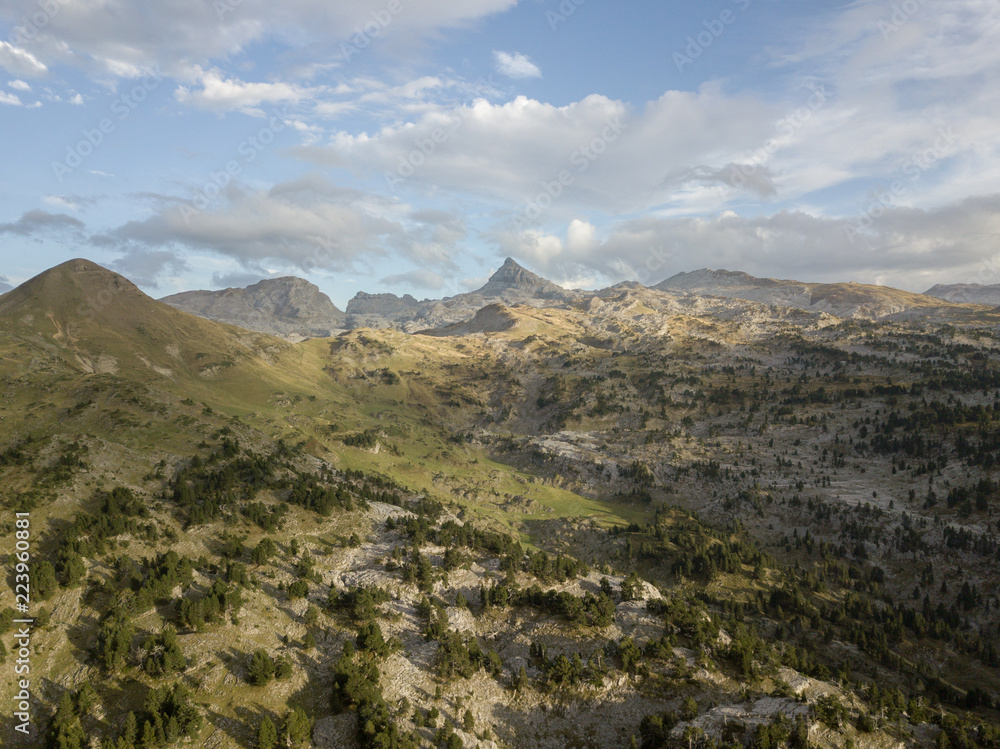Pico D'Anie y Larra-Belagua Pico D'Anie y Larra-Belagua