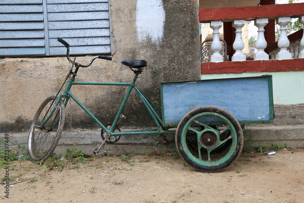 Altes Transport-Fahrrad auf Kuba