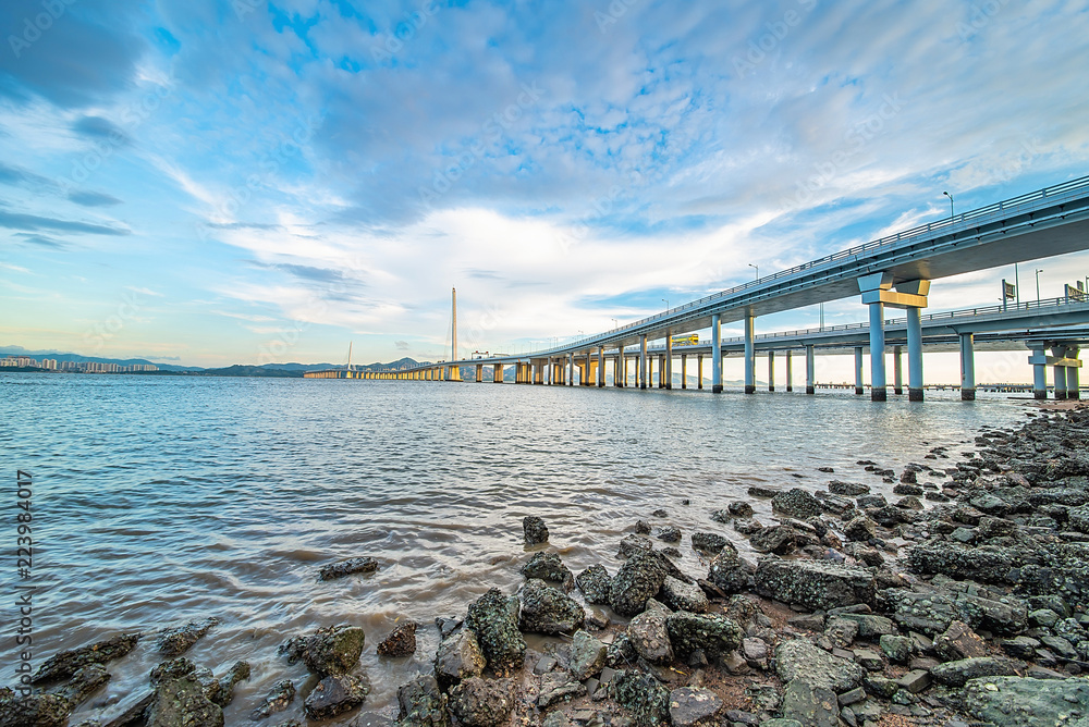 Fototapeta premium Shenzhen Bay Highway Bridge