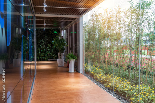 Canvastavla Hotel wooden floor access and glass windows