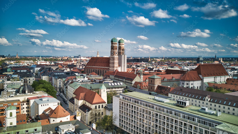 Obraz premium Katedra Frauenkirche w Monachium, Niemcy