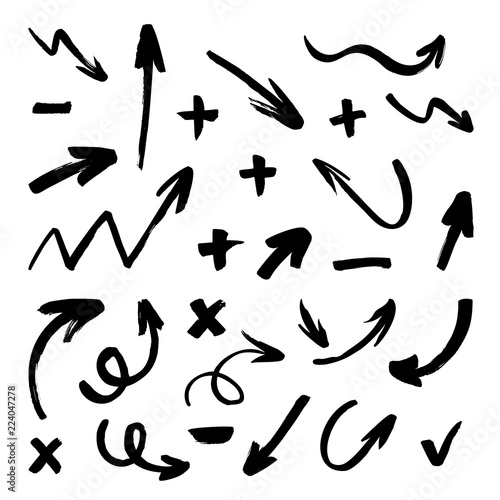 Hand drawn grunge arrows set. Vector doodle icon.