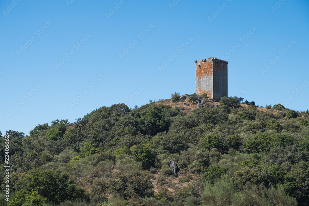 Torre de O Castro, municipio de Sandiás. Comarca de A Limia. Ourense, Galicia, España.