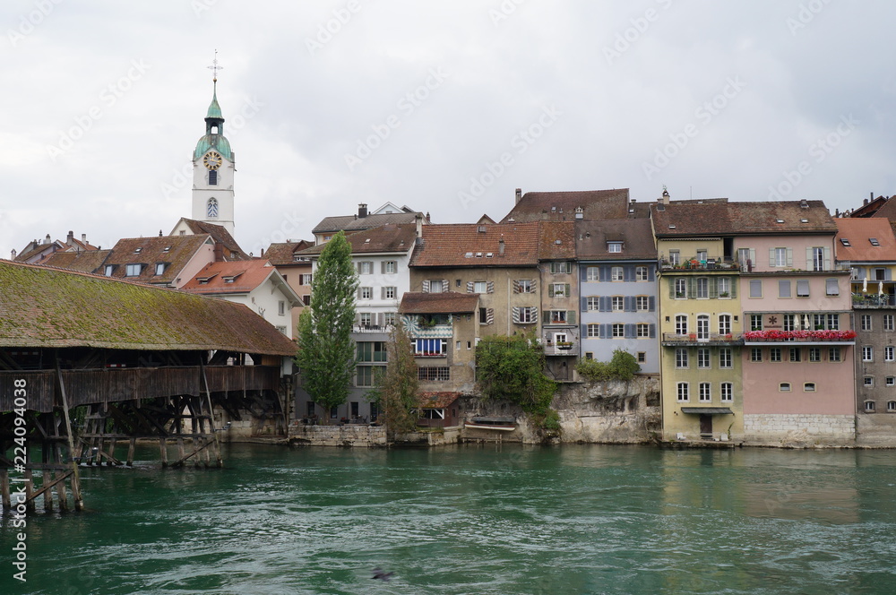 アーレ川とオルテン旧市街（スイス）