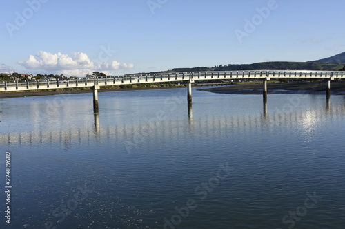 Raglan Bridge over thew water © michael