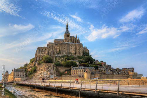 Obraz na plátně Beautiful view of historic landmark Le Mont Saint-Michel in Normandy, France, a