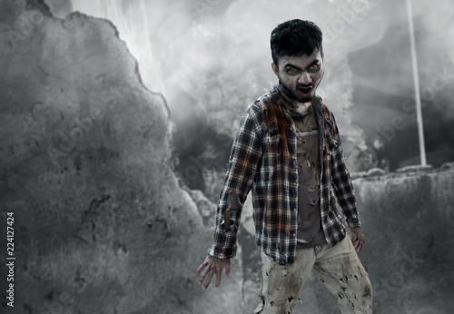 Εκτύπωση καμβά Scary zombie man