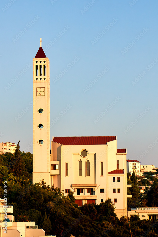 Fototapeta premium Crkva svetog Ivana: Catholic church in Neum, Bosnia and Herzegovina