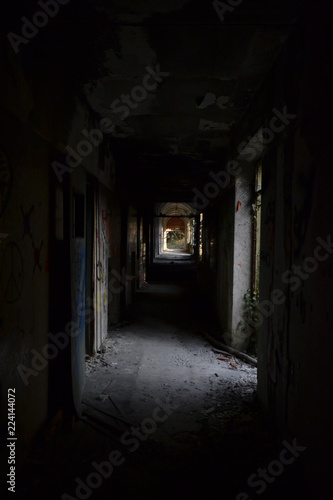 ex manicomio di mombello, luoghi abbandonati, italia © silvye