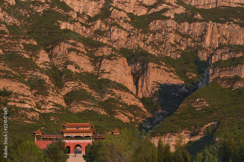 Entrance gate to the Beiyue Hengshan photo