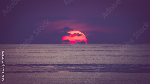 Sunset Sea View © Aris Suwanmalee
