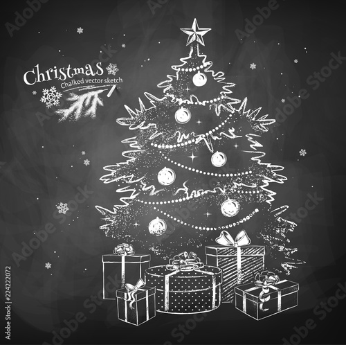 Chalk vector sketch of Christmas tree 
