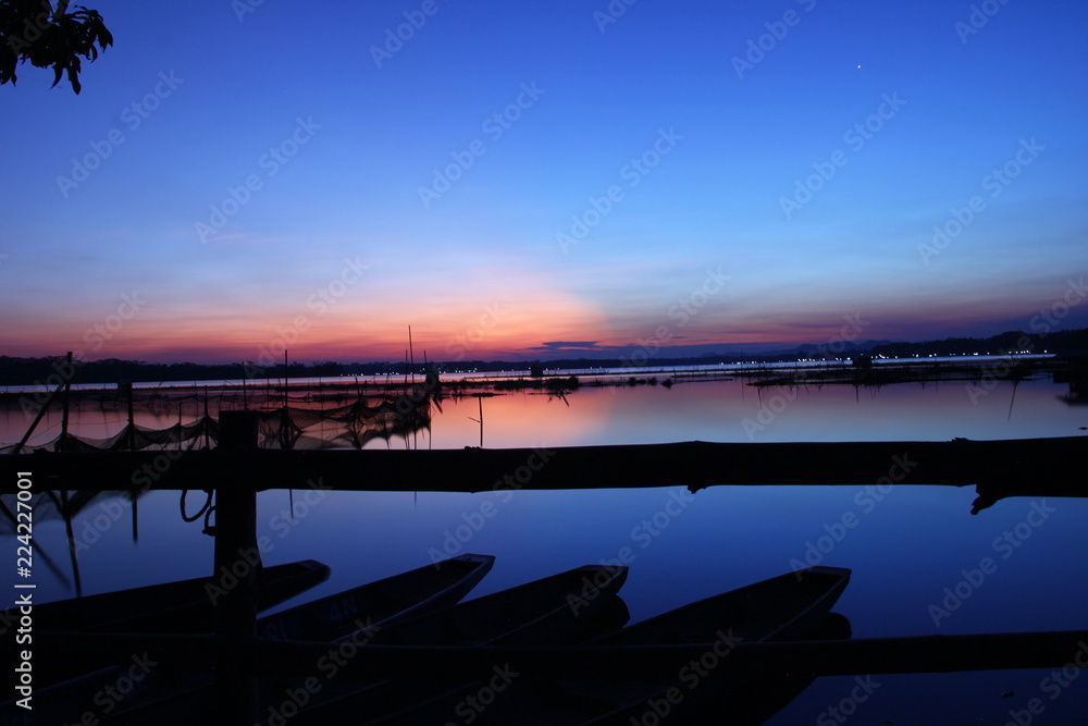 Fototapeta premium on the lake, view from the edge of the lake