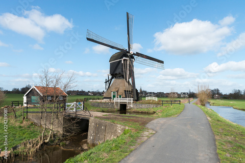 Windmill Kleine Tiendwegmolen in Streefkerk photo